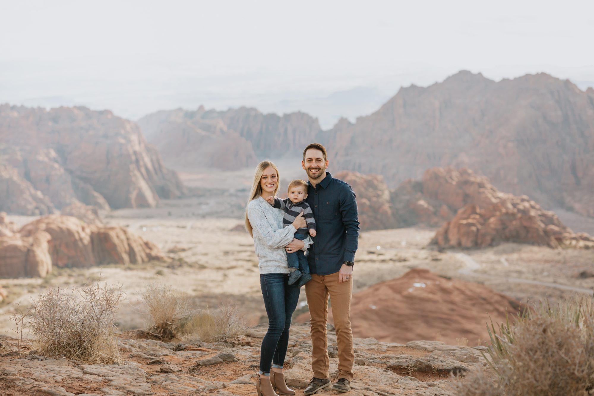 Dave and Molly family portraits St George Utah