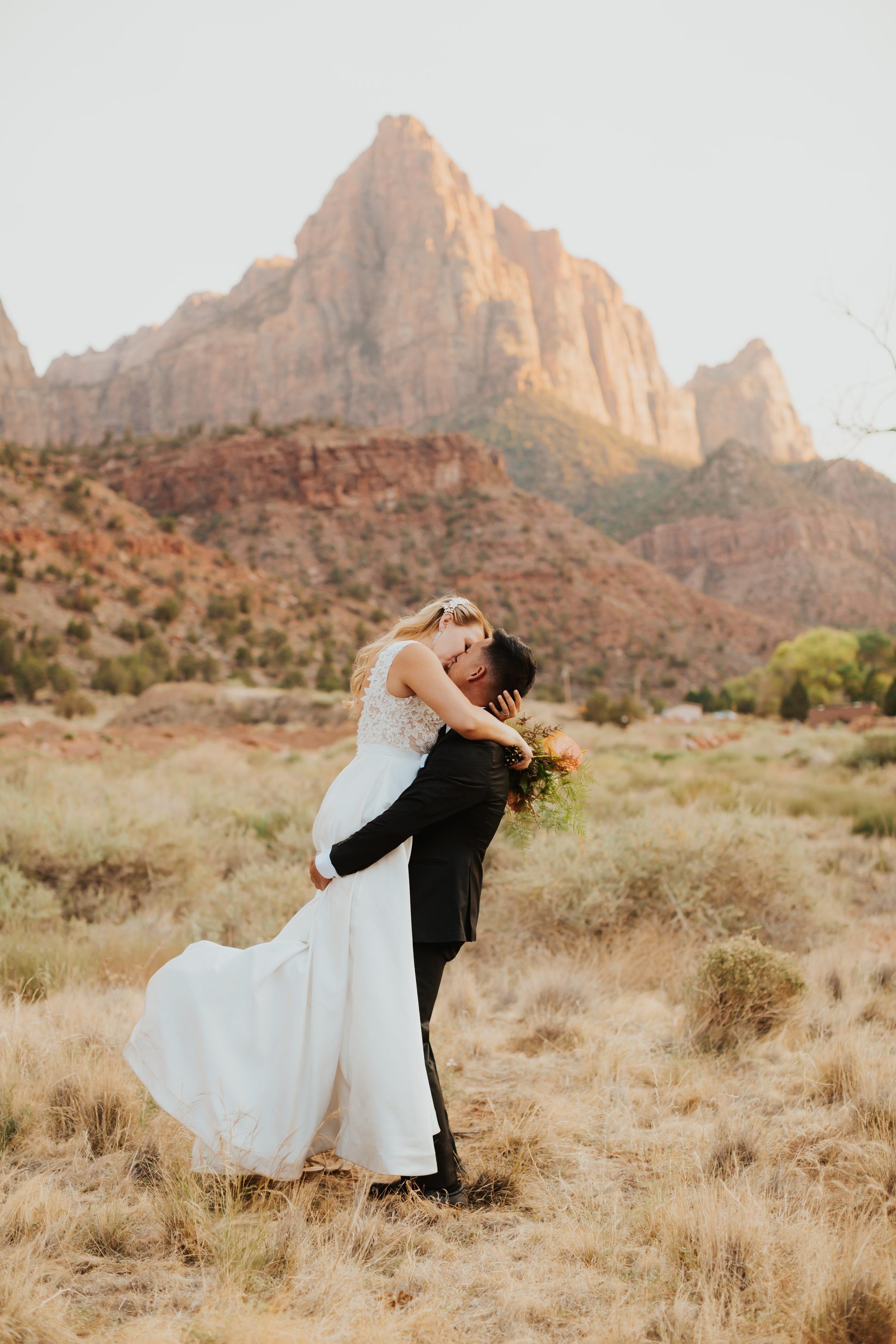 Kate and Manny wedding celebration Southern Utah