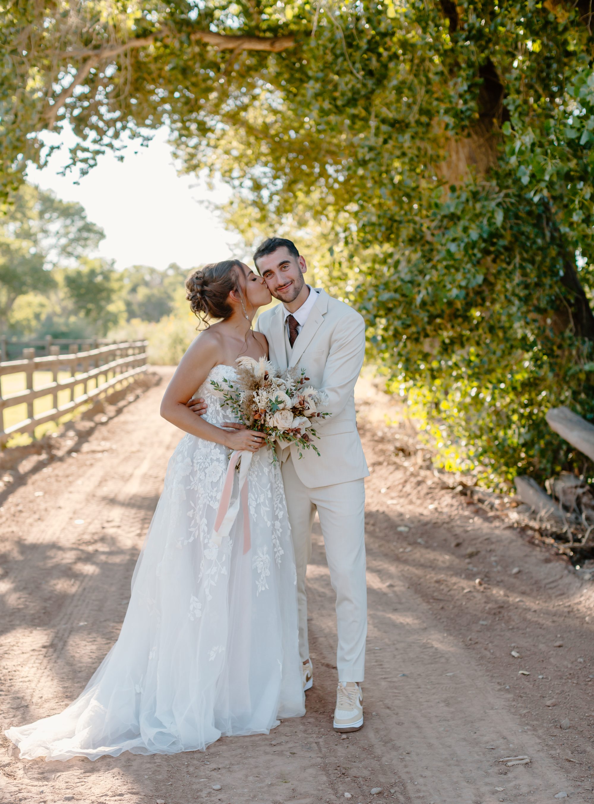 Lexi and Justin wedding portrait Southern Utah